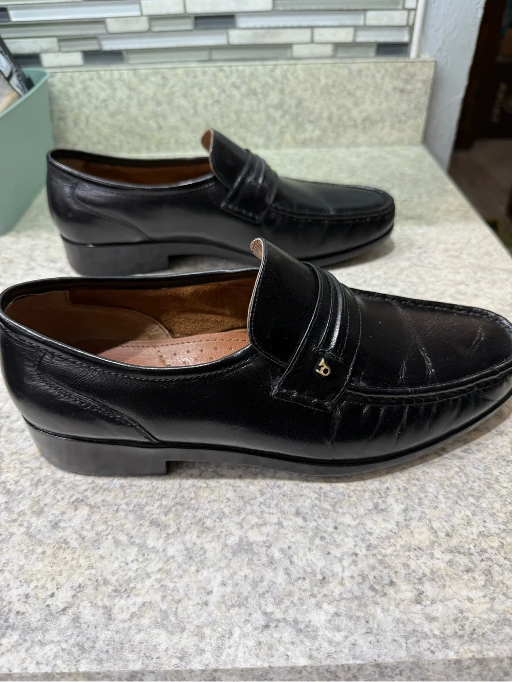 French Shriner Classic Black Leather Penny Loafers - Men's Dress Shoes size 11M